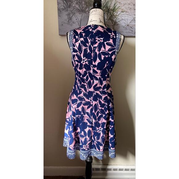 Liz Claiborne women's sleeveless peach & navy floral fit & flare dress, size 8 - Picture 5 of 8